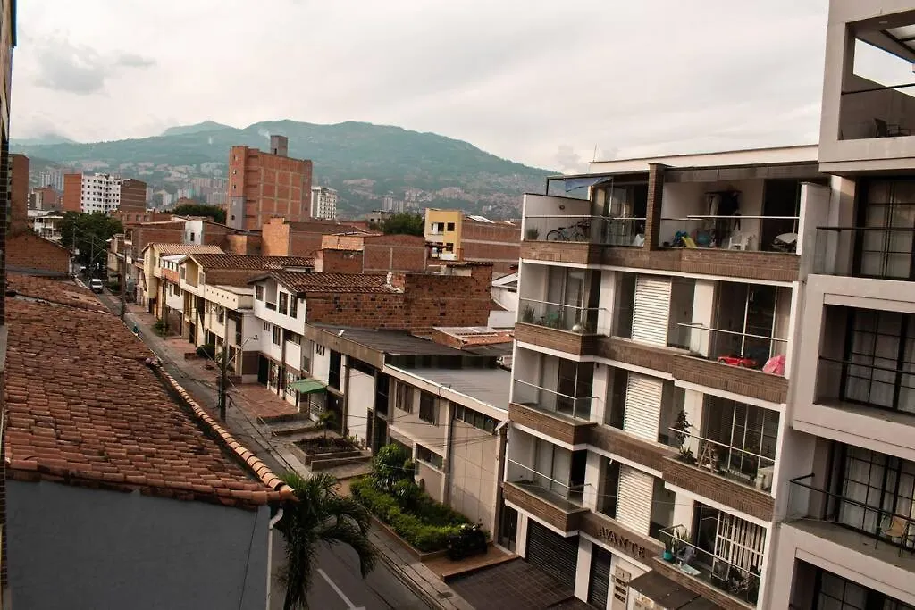 Apartamento Luareles-San Joaquin-Balcon Medellín