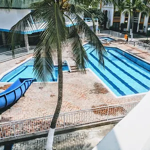https://alquilo-apto-x-dias-amoblado-en-el-rodadero.santamartahotels.net