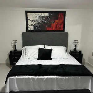 https://apartamento-iroka-oceanfront-frente-al-mar.santamartahotels.net