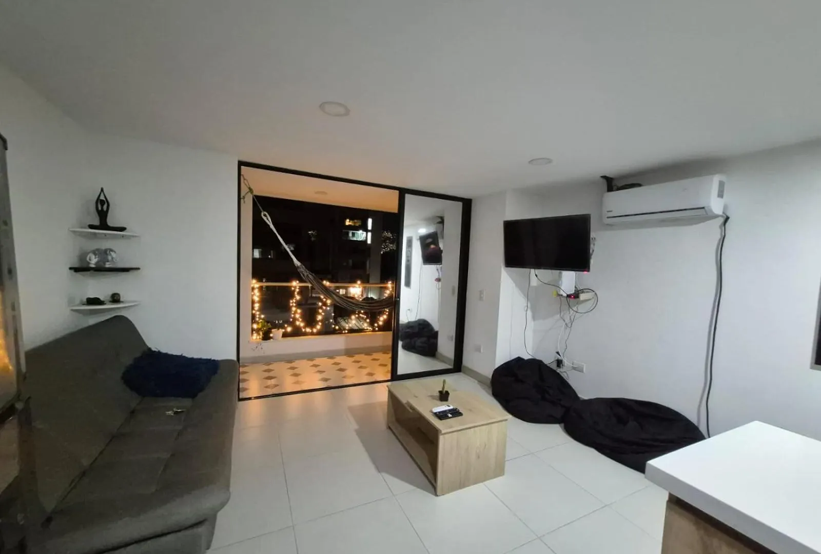 Apartamento Luareles-San Joaquin-Balcon Medellín